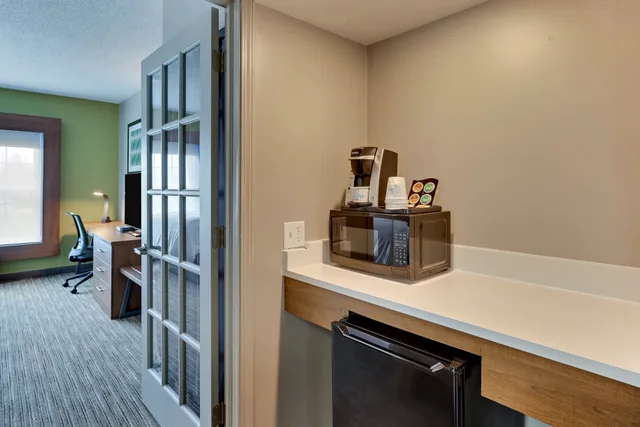 جناح بسريرين كوين، Holiday Inn Express Hotel And Suites Bad Axe 4/4