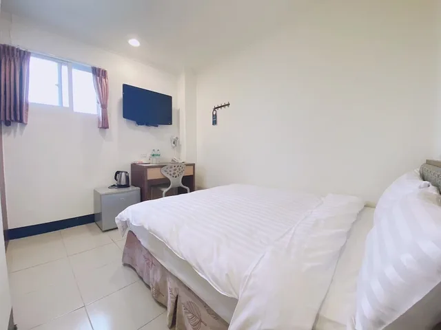 Superior, Double Bed, Lai Chi Te Hotel Tainan 3/5