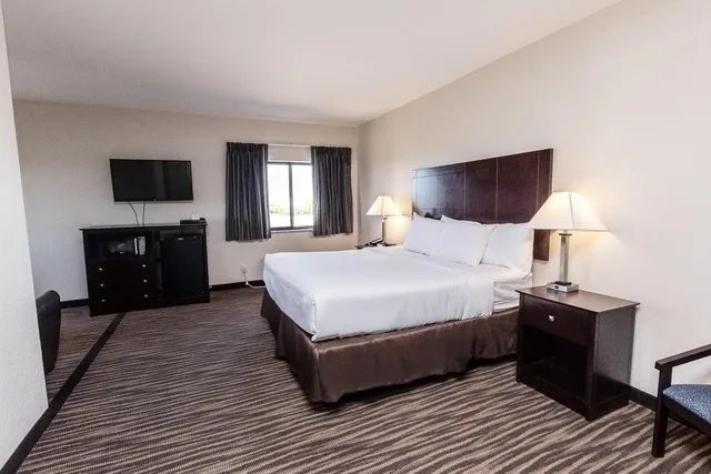 جناح بسرير كينج، Cobblestone Inn and Suites Maryville 2/10