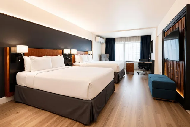 Premium, 2 Double Beds, Radisson Hotel Trinidad 2/9