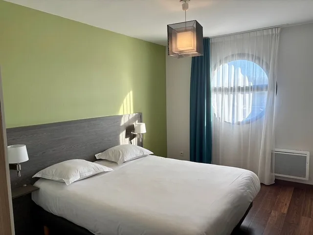 Superior, Apartment, 1 Single and 2 Double Beds، Zenitude Hotel-Residences Nantes Metropole 3/6