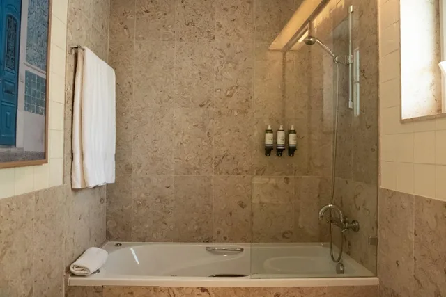 1 Bedroom, Sapphire, Elite, Residence, Double Bed، Domes Lake Algarve, Autograph Collection 2/2