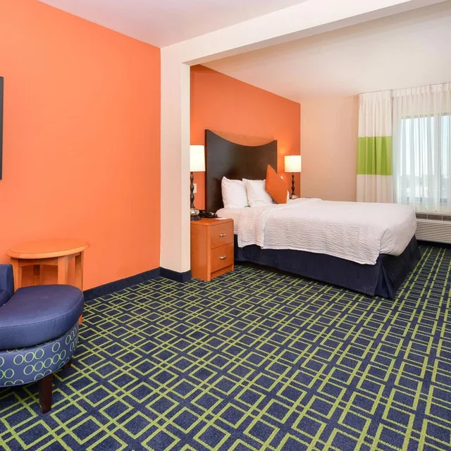Room, King Bed, Bathtub, Accessible, Fairfield Inn Suites Denver Aurora Parker 2/6