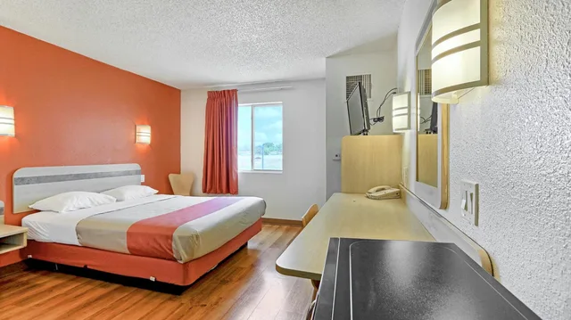 غرفة بسرير كوين لغير المدخنين، Motel6 Killeen, TX 6/10