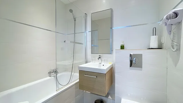 غرفة بسريرين منفصلين، Le Florian Hotel 7/9