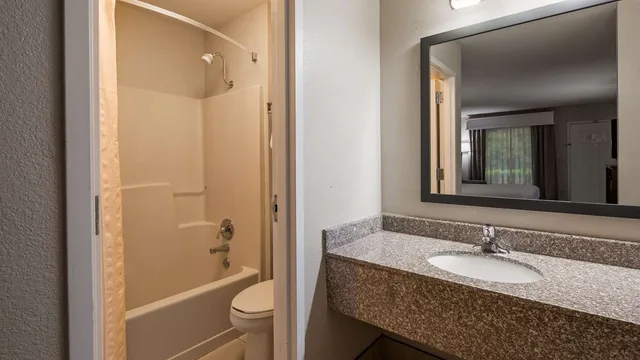 غرفة بسريرين كوين، Best Western Shenandoah Inn 4/4