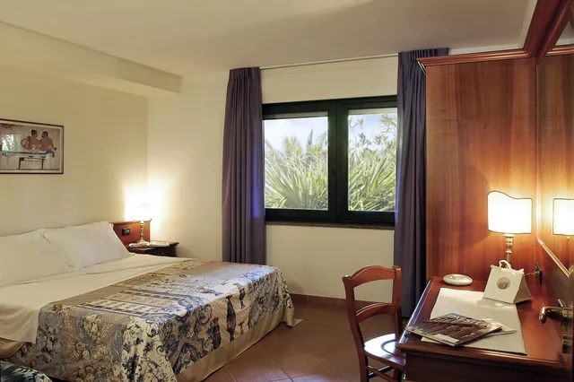 Executive, Apartment, 1 Double and 3 Single Beds، OLEANDRI RESORT 1/2