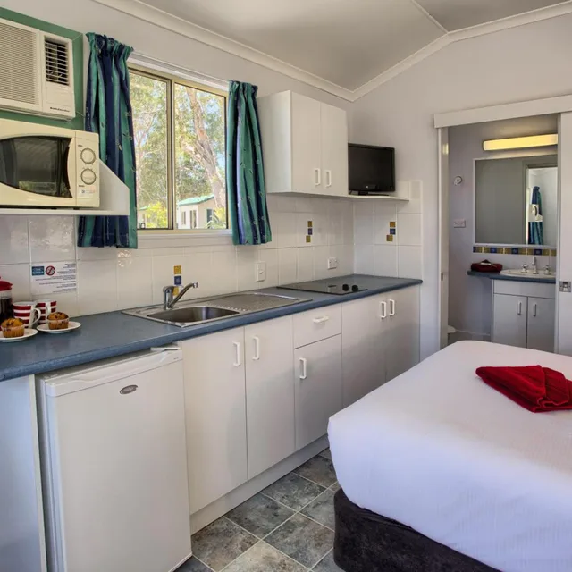 Spa, Cabin، Glen Villa Resort 3/6