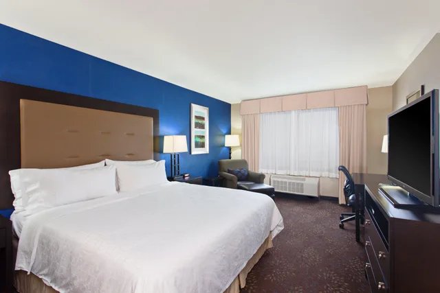 غرفة تنفيذية بسرير كينج، Hilton Garden Inn Tacoma Downtown 1/2