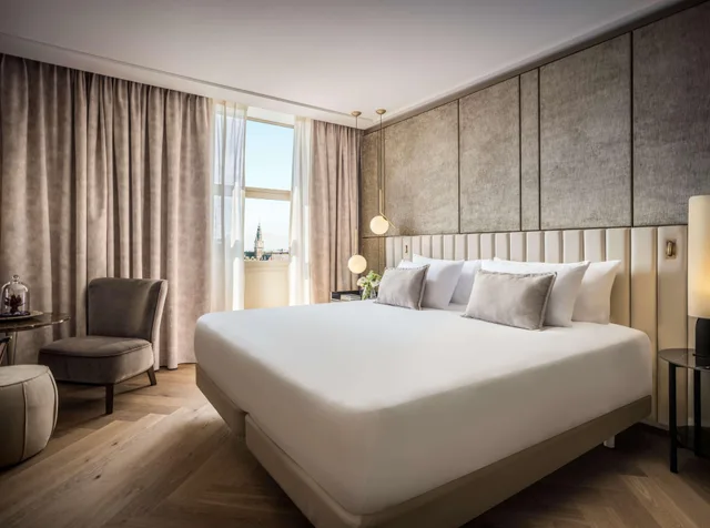 غرفة بريميوم مفردة بسرير مزدوج، Anantara Grand Hotel Krasnapolsky Amsterdam 1/5