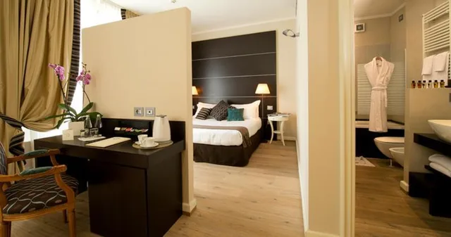 غرفة كلاسيكية، Town House 33 1/1