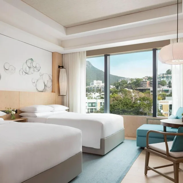 Room, 2 Double Beds, Club Floor، Marriott Hong Kong Ocean Park Hotel 2/5