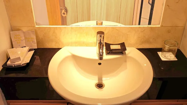 جناح جونيور بثلاثة أسرّة، Golden Tulip Balikpapan Hotel and Suites 5/5