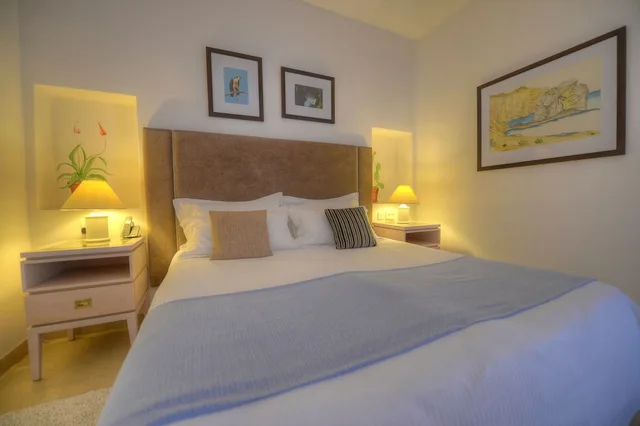 غرفة كلاسيكية ثلاثية، Hotel Ta Cenc and Spa 2/4