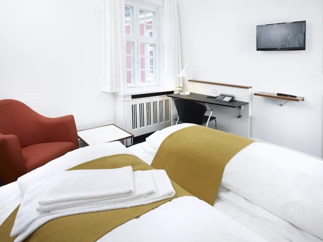 غرفة عائلية بأربعة أسرّة، Sinatur Hotel Skarrildhus 2/2