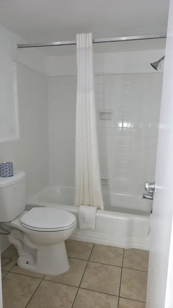 Room, 2 Queen Beds, Washington Motel By Hotel O 9/10
