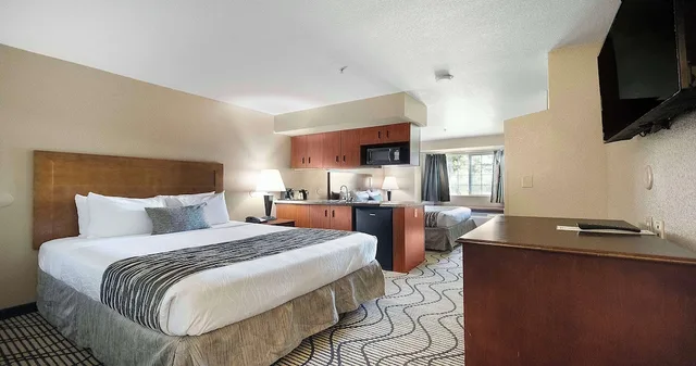 غرفة قياسية بسريرين كوين، Surestay Plus Hotel By Best Western Rocklin 4/8