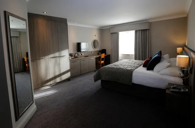 جناح تنفيذي، Seagoe Hotel 3/5