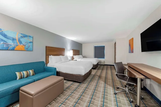 جناح بسريرين كوين مع أريكة لذوي الإعاقة، MainStay Suites Georgetown Lexington North 2/6