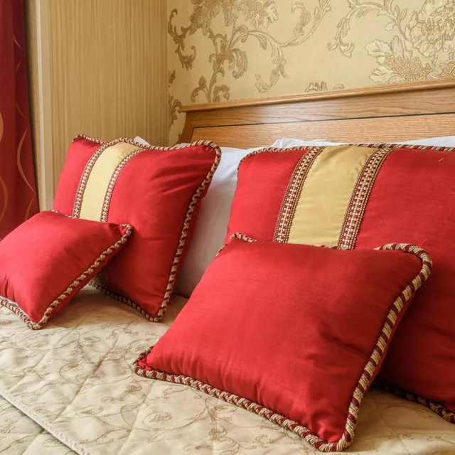 Classic, Triple, Montana Hotel London 3/6