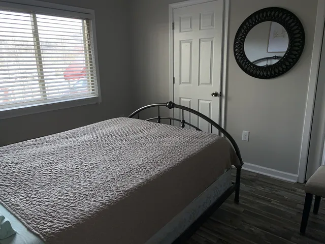 شقة سكنية بسرير كينج وسرير كوين بغرفتي نوم مع أريكة، Gatlinburg Chateau Rentals 8/10