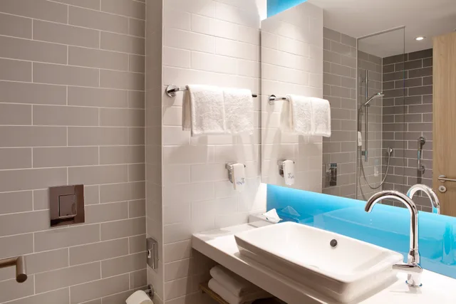 غرفة قياسية بسريرين منفصلين بإطلالة على الحديقة، Holiday Inn Express Mulheim Ruhr 5/7