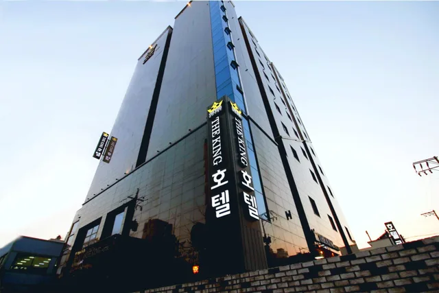غرفة، The King Hotel 1/2