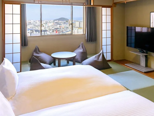 غرفة يابانية قياسية بسريرين منفصلين، Grand Mercure Nara Kashihara 2/7
