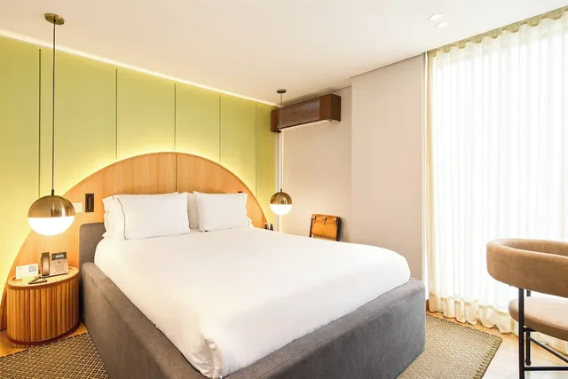 غرفة قياسية بسرير كوين، Wellcomm Spa & Hotel 3/4