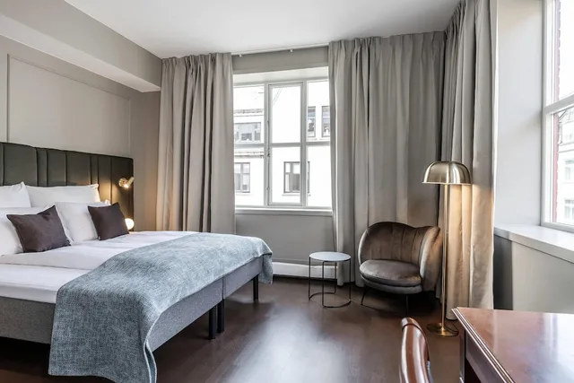 Superior, Twin Beds, Home Hotel Bryggen 5/10