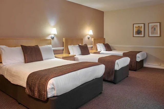غرفة عائلية بسريرين منفصلين، The Regency Hotel Solihull Formely Corus Solihull Hotel 1/1