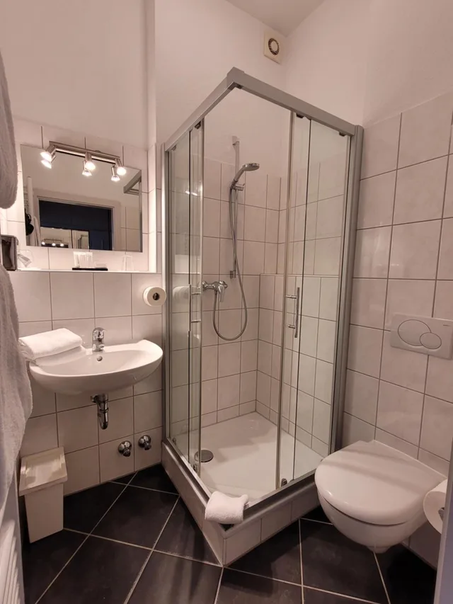 جناح عائلي، Hotel Rosengarten 9/10