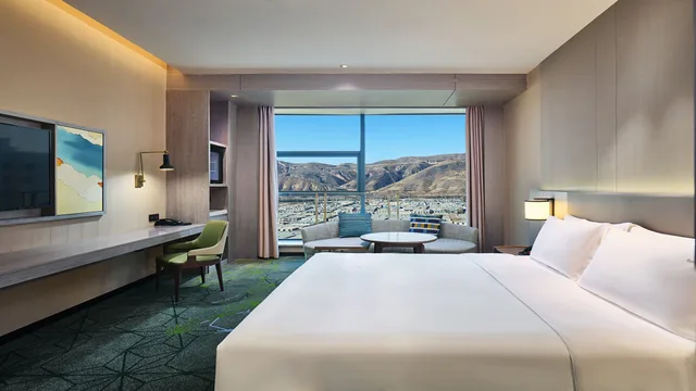 غرفة قياسية بسريرين منفصلين، Holiday Inn Xining Hot-Spring 1/4