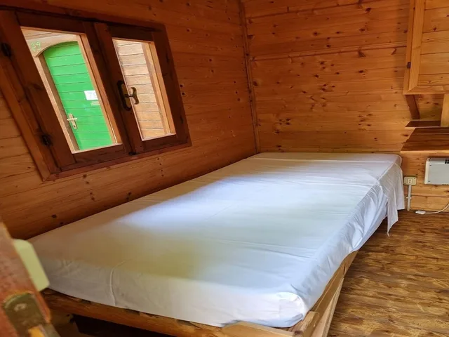 Basic, Twin Beds, SEVEN HILLS Camping & Village 2/3