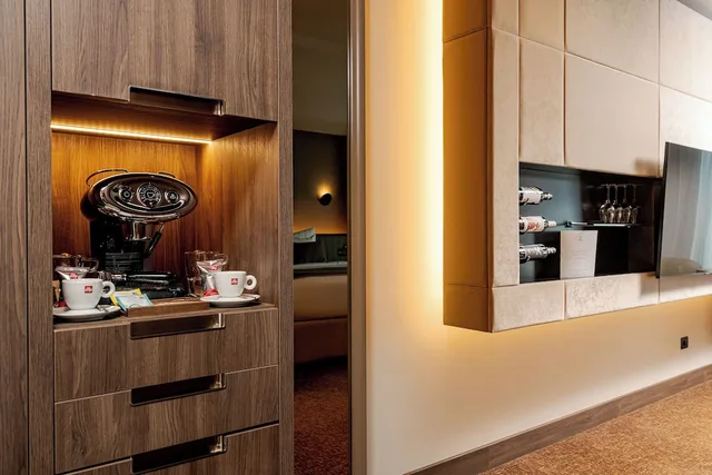 غرفة تنفيذية بسريرين منفصلين، Kronwell Brasov Hotel 10/10