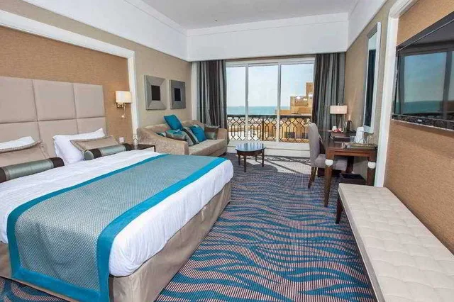 غرفة بريميوم بسرير مزدوج أو سريرين منفصلين بإطلالة على الحديقة، Rixos Bab Al Bahr 1/1