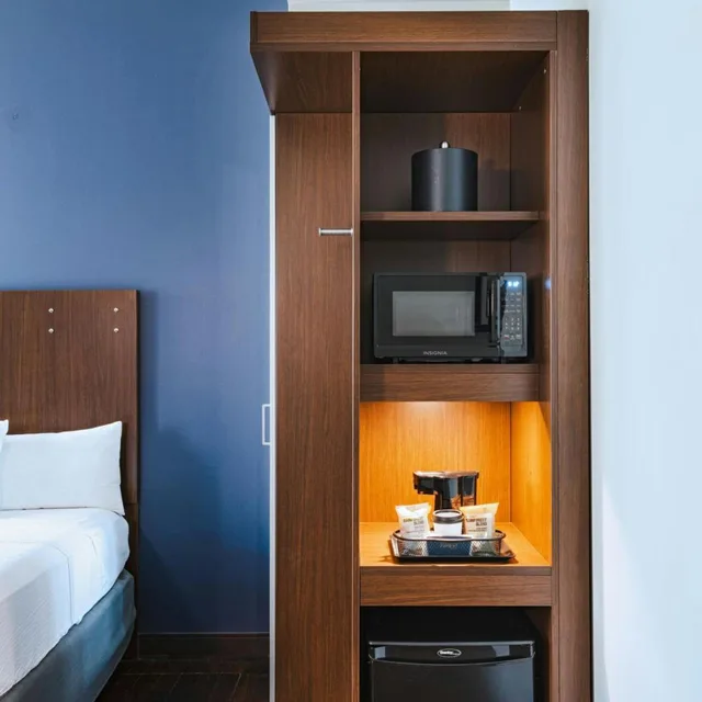 جناح تنفيذي بسرير كوين مع أريكة لذوي الإعاقة، Fairfield Inn And Suites Dallas Downtown 4/9