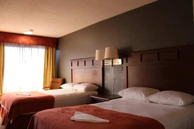 غرفة بسرير مزدوج، La Vista Inn 1/10