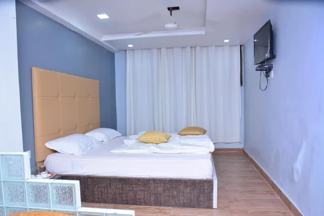 غرفة ديلوكس بسرير مزدوج، Hotel Toppers Corner Mount Abu 1/6
