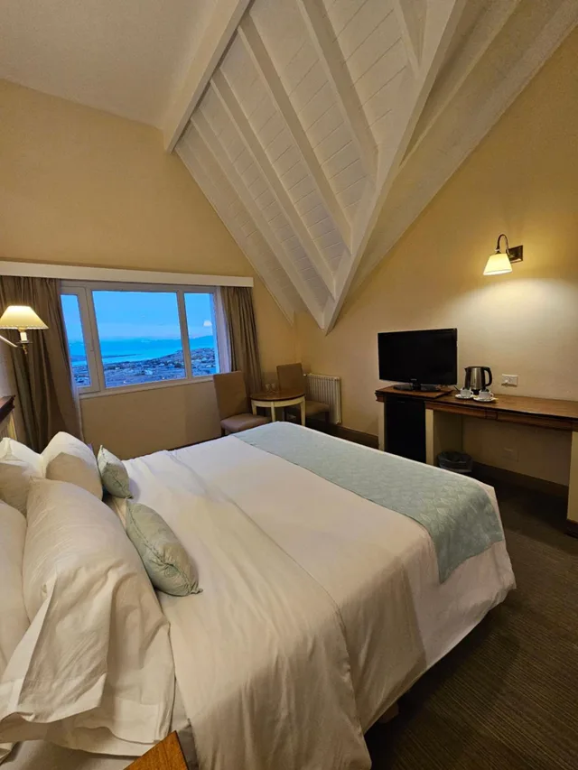 غرفة بسرير مزدوج، ALTO CALAFATE 2/5