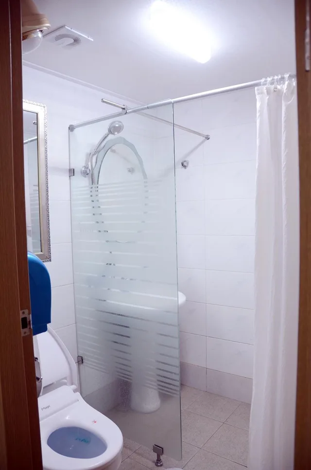 سكن مشترك بأربعة أسرّة للرجال، Ganderak Guesthouse - Hostel 2/4