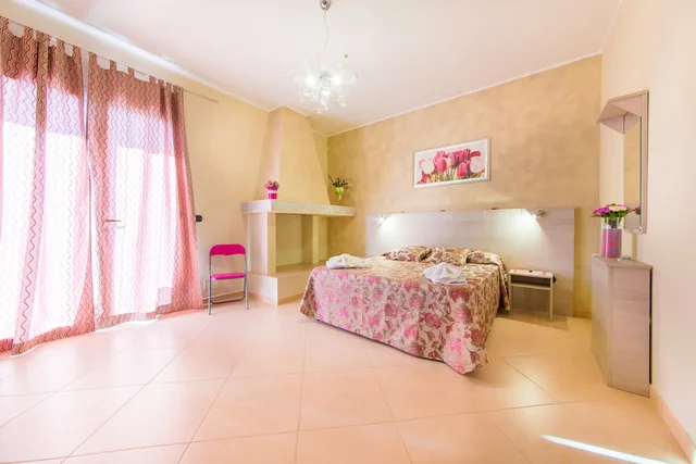 غرفة ديلوكس بسرير كوين، B&B Rosso Salento 5/9