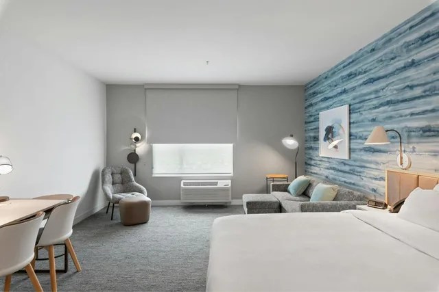 استوديو كبير بسرير كينج مع أريكة، TownePlace Suites White Hall 2/5
