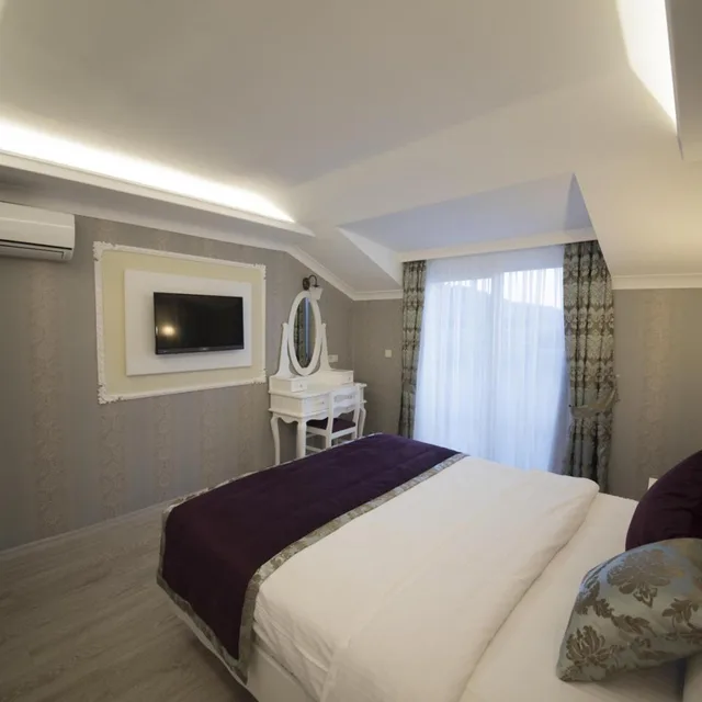 Suite, King Bed, Yeniceri City Hotel 3/10