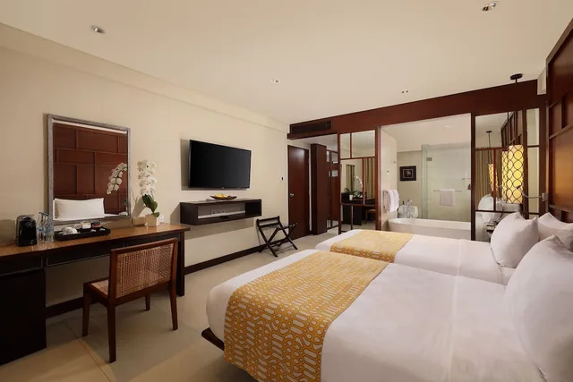 Deluxe, King Bed, Padma Resort Legian 7/10