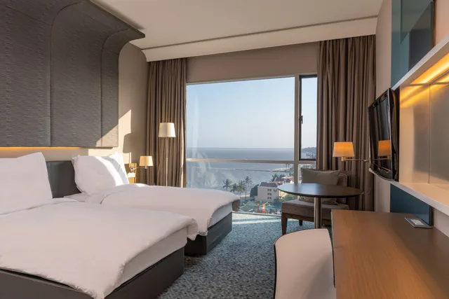 غرفة سوبيريور بإطلالة على المدينة، RADISSON BLU HOTEL & RESIDENCE, MAPUTO 8/10