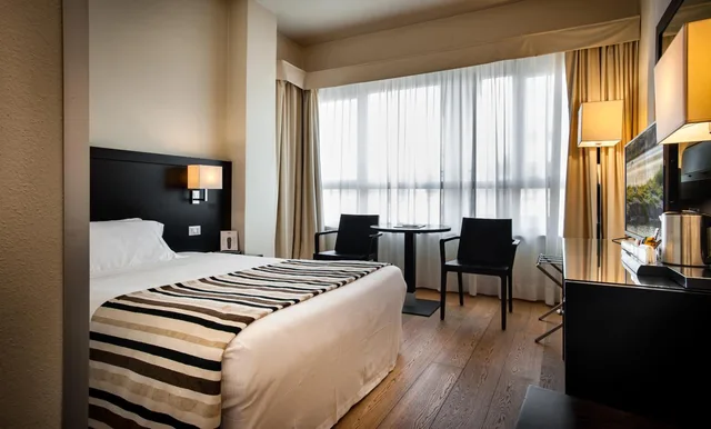 غرفة سوبيريور بسرير مزدوج في الطابق العلوي، SARDEGNA HOTEL 9/10
