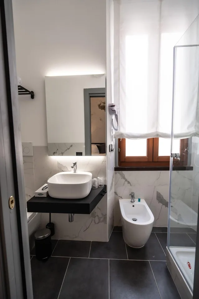 غرفة قياسية، Relais Manzoni 7/7