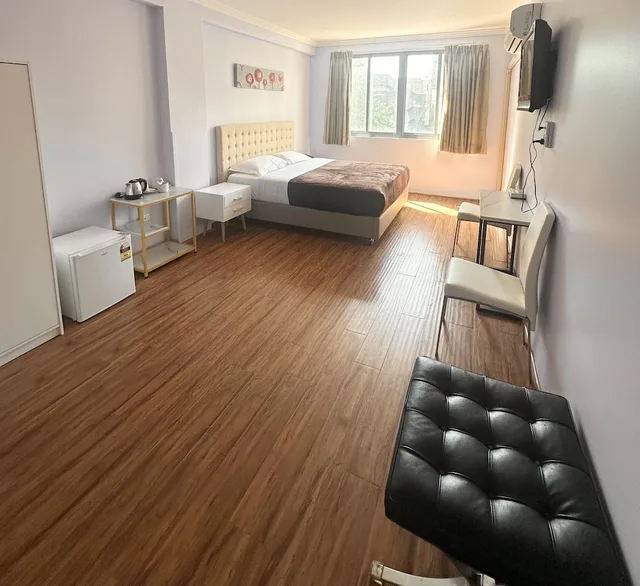غرفة بسرير كينج بحمام مشترك، Sydney RiseOn Hotel 1/1