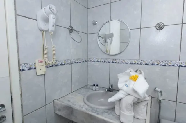 غرفة ديلوكس بسرير مزدوج بشرفة، Hotel Enseada Dos Corais 3/3